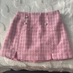 Chic Pink Tweed Skirt